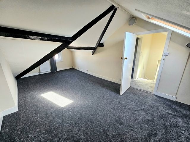 Additional image 7 of 3 bed maisonette to rentMadoc Street, Llandudno LL30