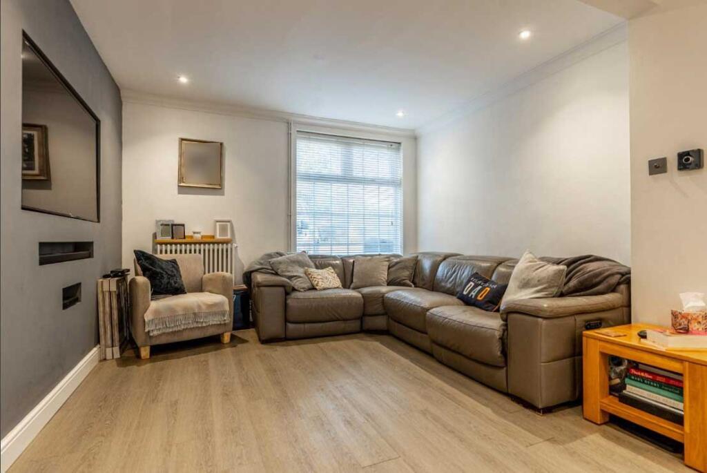 Additional image 9 of Nuns Lane, St Albans, Hertfordshire, AL1