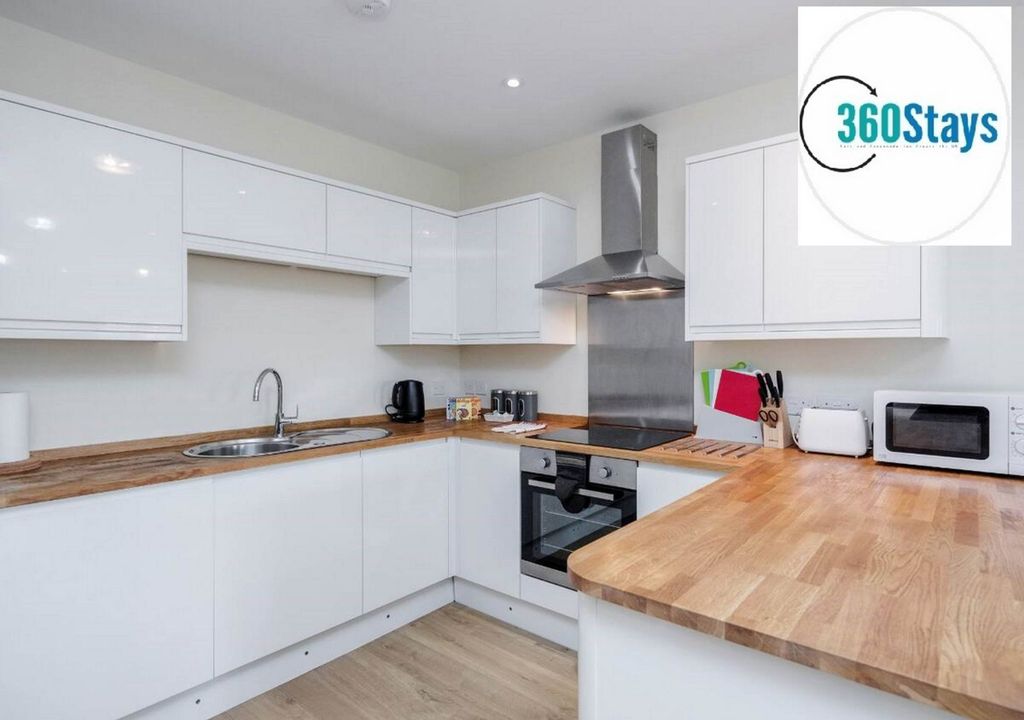 Additional image 17 of 2 bed flat to rentQueen Street, Maidenhead SL6