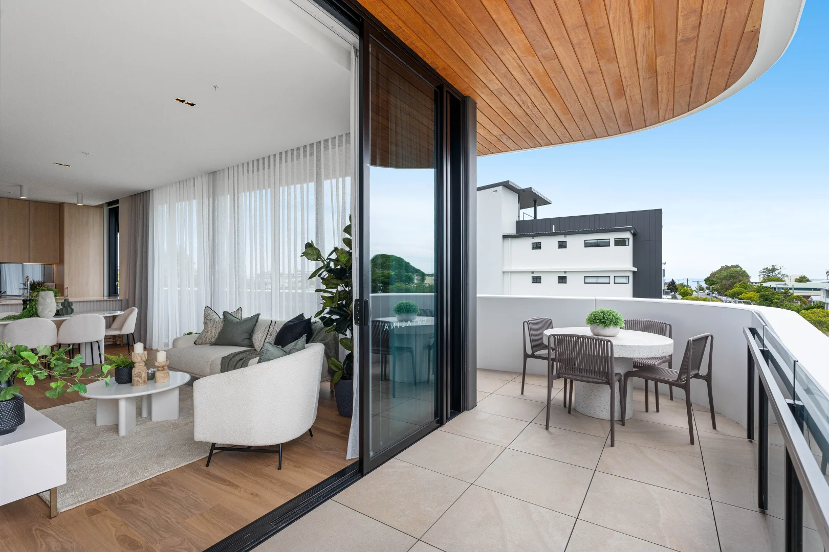 Additional image 7 of 501/117 Chestnut Street, Wynnum QLD 4178