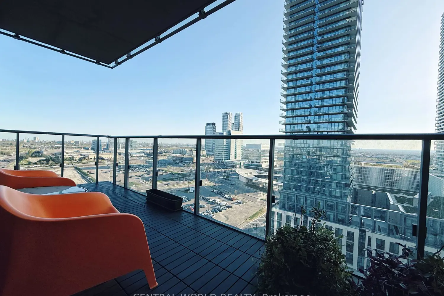 Additional image 13 of 7890 Jane Street 1503