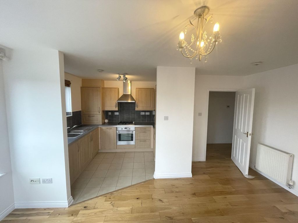 Additional image 4 of 2 bed flat to rentWhimbrel Wynd, Renfrew PA4