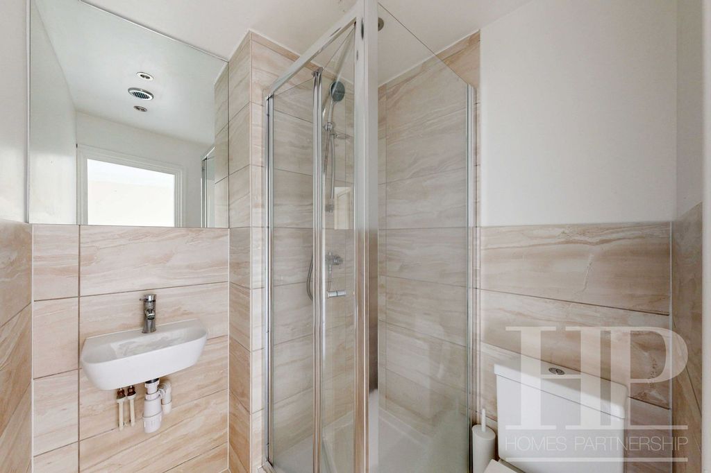 Additional image 29 of 4 bed detached house to rentHatchlands, Horsham RH12