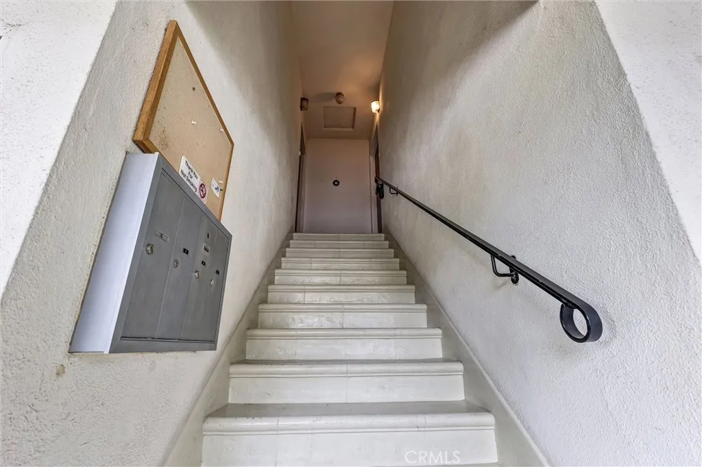 Additional image 52 of 305 Raymondale Drive Unit L, South Pasadena, CA 91030