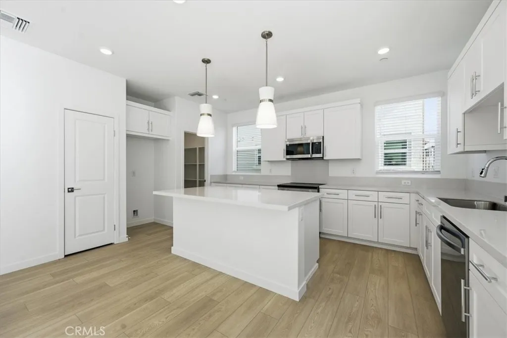 Additional image 32 of 9327 Via Azul, Pico Rivera, CA 90660