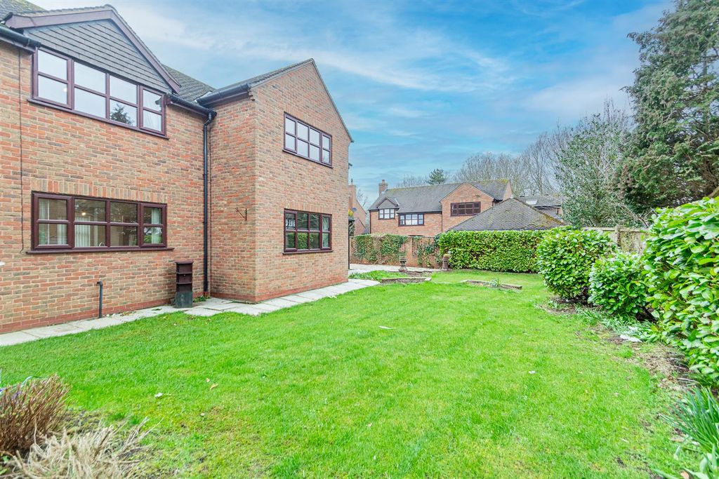 Additional image 20 of 4 bed detached house to rentStoneleigh Gardens, Grappenhall And Thelwall, Warrington WA4