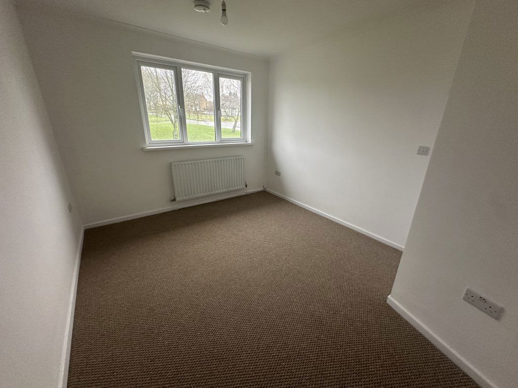 Additional image 9 of 2 bed flat to rentThe Circle, Manor Rd, Blackwood NP12
