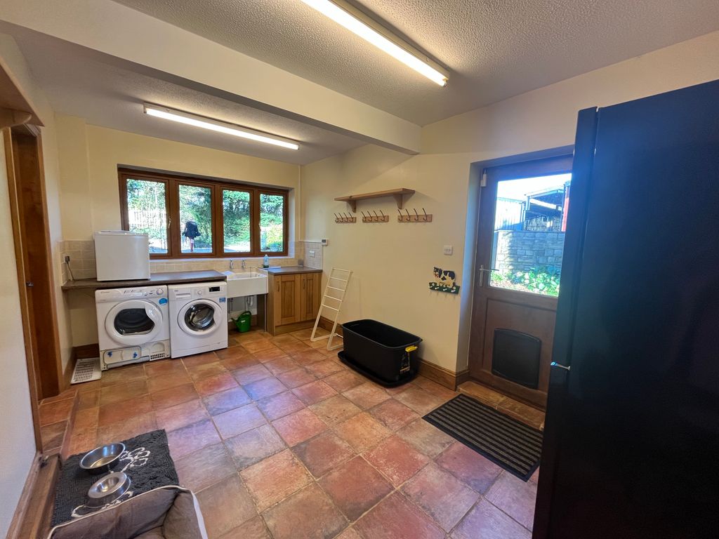 Additional image 13 of 5 bed property to rentWoolminstone, Crewkerne TA18