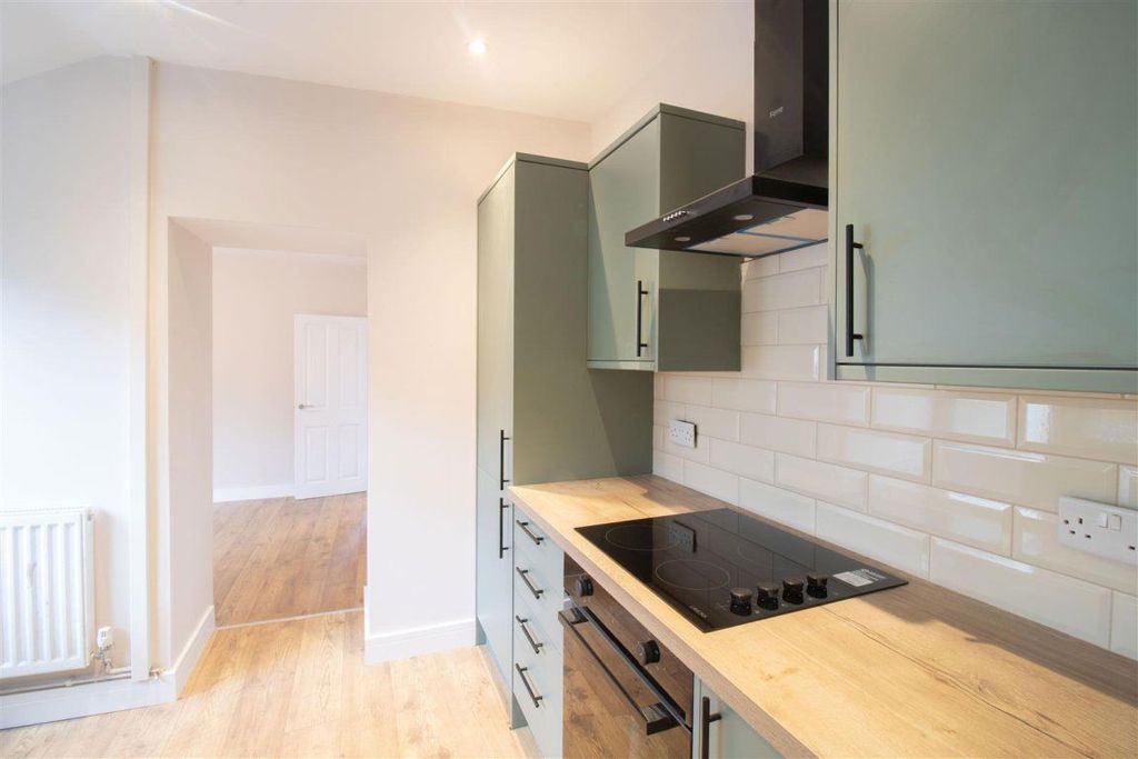 Additional image 19 of 3 bed property to rent22 David Street, Blackwood NP12