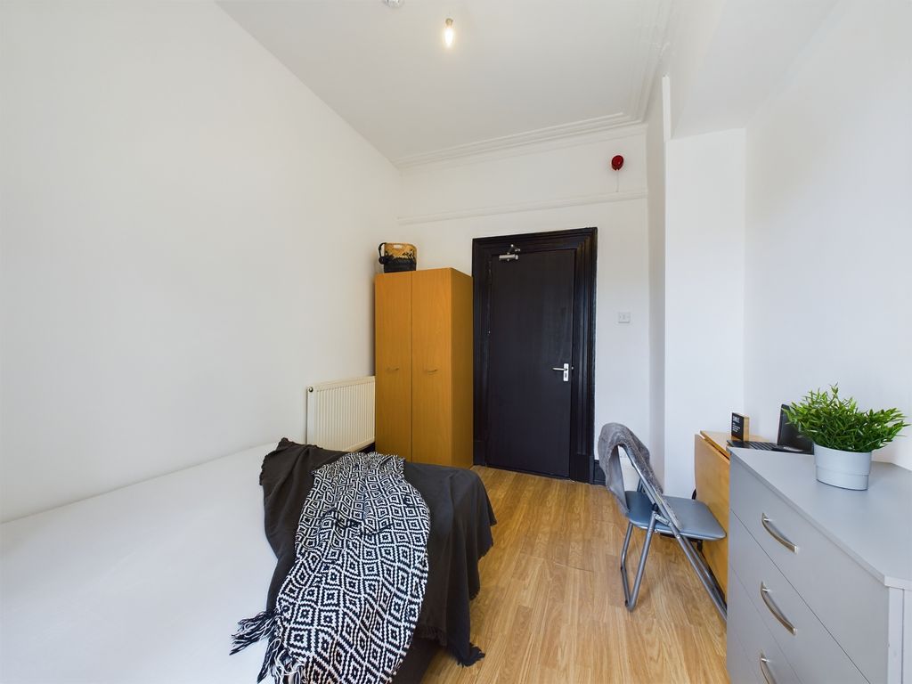 Additional image 19 of 7 bed shared accommodation to rentGlanmor Road, Swansea SA2