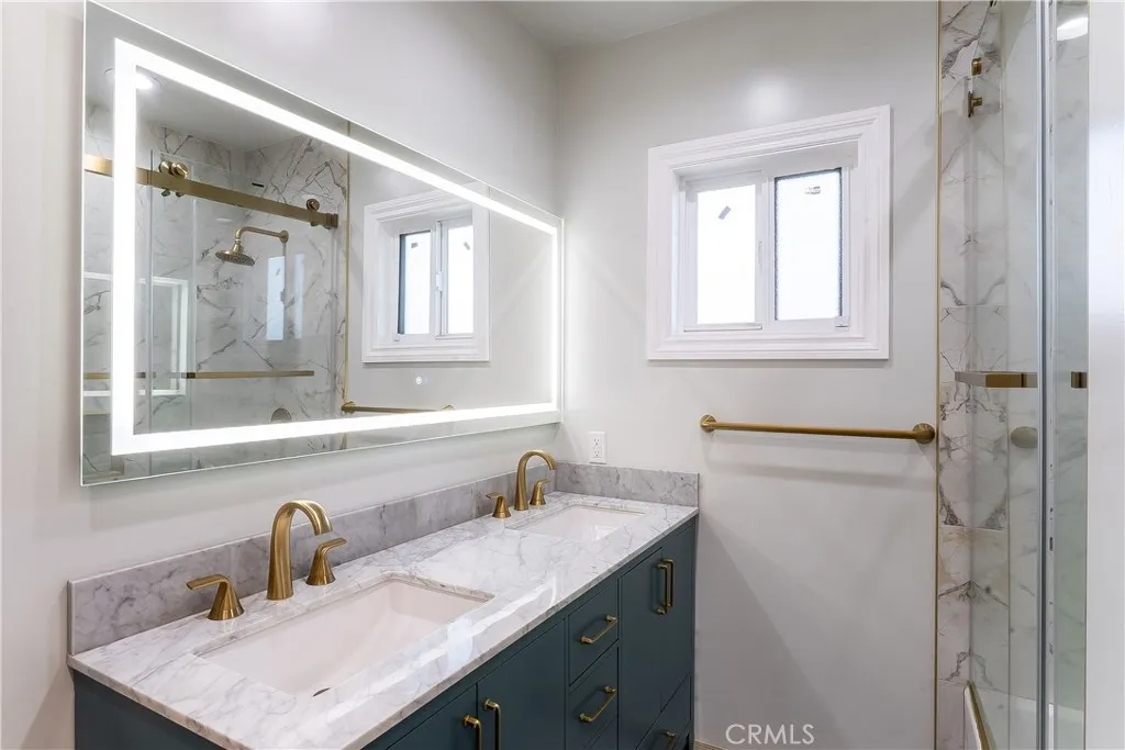 Additional image 15 of 5339 E Greenmeadow Rd, Long Beach, CA 90808