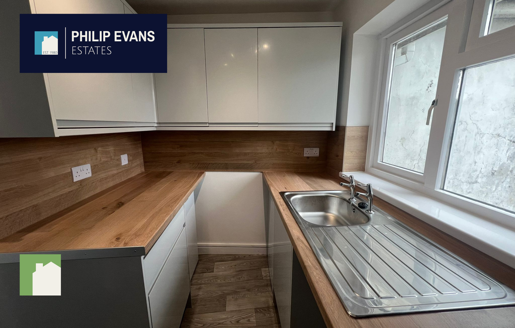 Additional image 3 of 2 bed flat to rentUpper Portland Street, Aberystwyth SY23