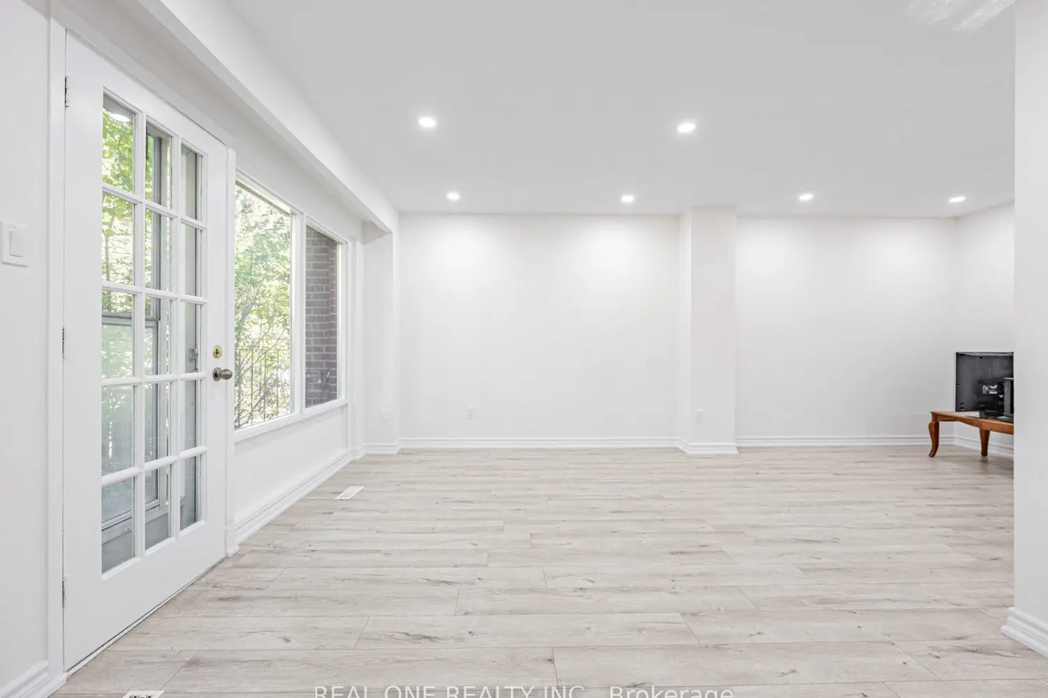 Additional image 3 of 441 Military Trail 66