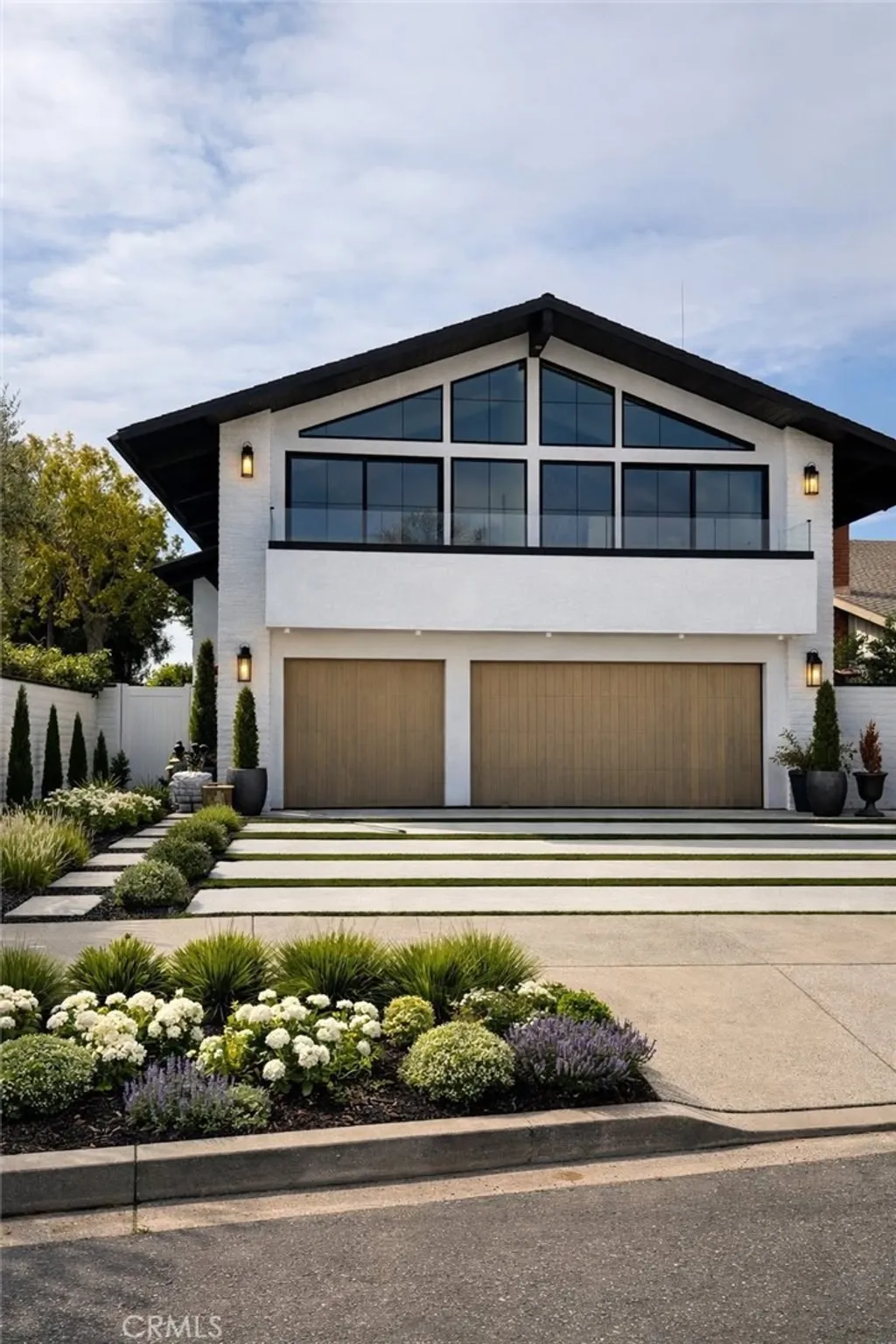 Additional image 2 of 16861 Edgewater Ln, Huntington Beach, CA 92649