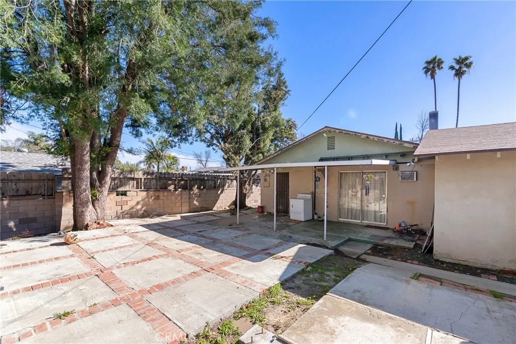 Additional image 11 of 24201 Vanowen St, West Hills, CA 91307