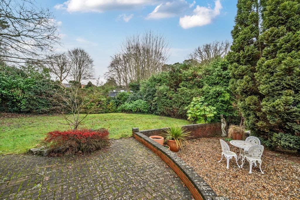 Additional image 16 of 5 bed detached house to rentNorton Park, Ascot SL5
