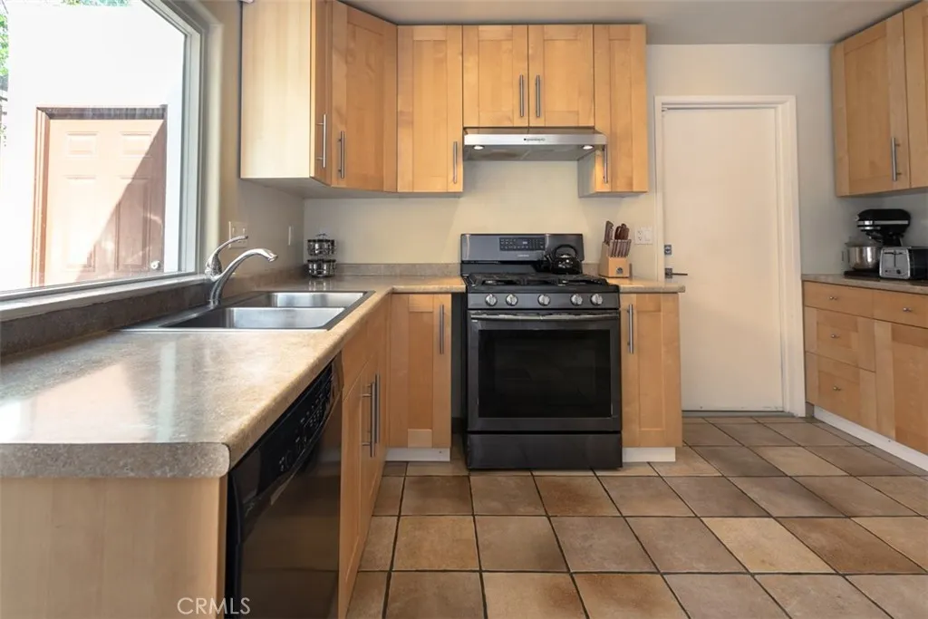 Additional image 22 of 6797 Lipmann Street, San Diego, CA 92122