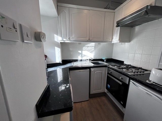 Additional image 4 of 2 bed flat to rentBruce Street, Stirling FK8
