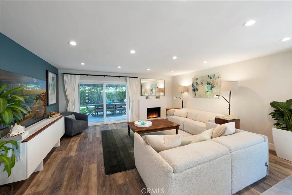 Additional image 16 of 19622 Canberra Ln, Huntington Beach, CA 92646