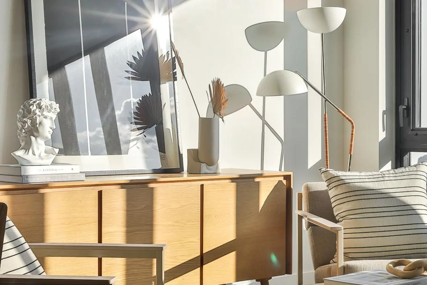 Additional image 3 of 2720 Dundas Street 607