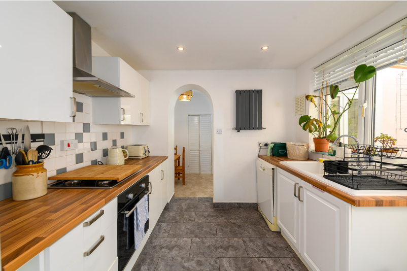 Additional image 3 of 3 bed semi-detached house to rentHill Terrace, Penarth CF64