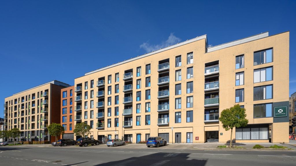 Additional image 24 of 2 bed flat to rentBernard Street, Ocean Village SO14