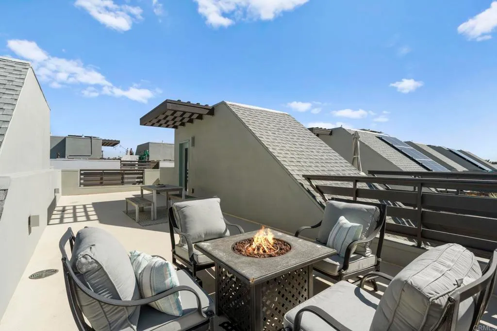 Additional image 30 of 2563 State Street, Carlsbad, CA 92008