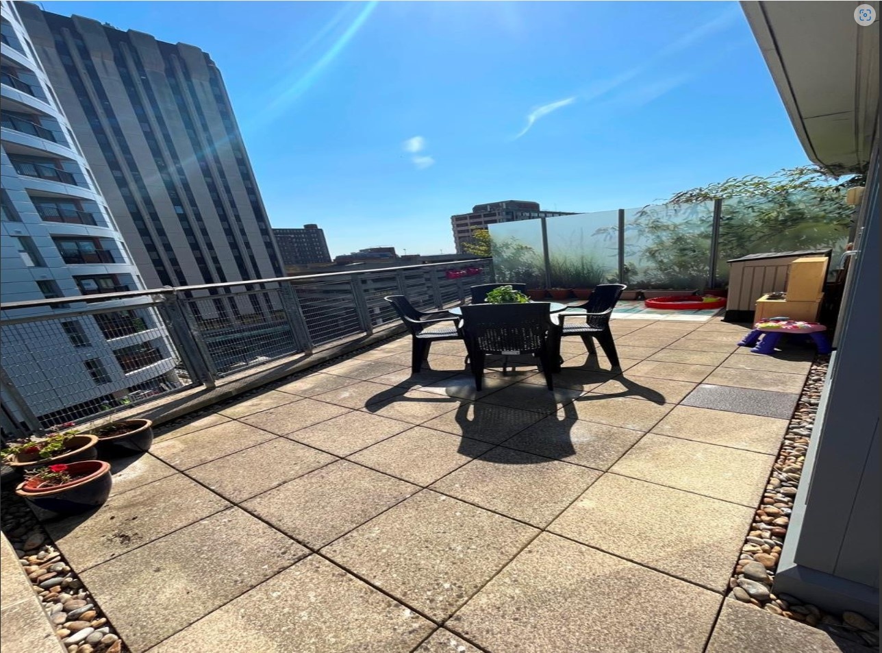 3 Bed Penthouse, Broadweir, BS1, N1 7GU