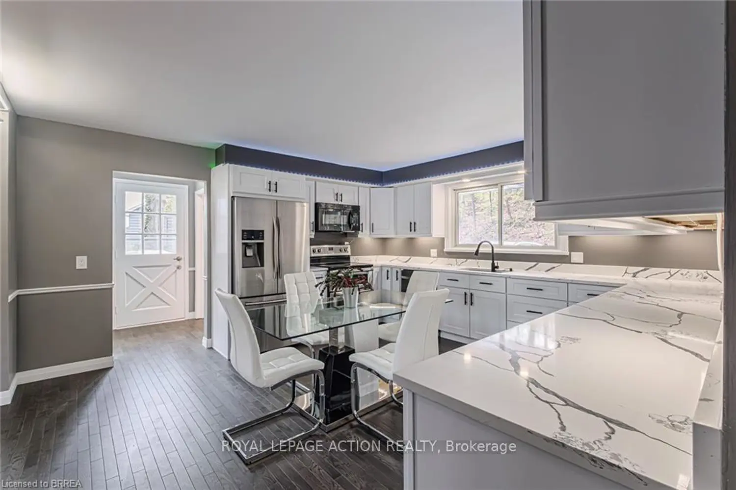 Additional image 5 of 54 Grand Street