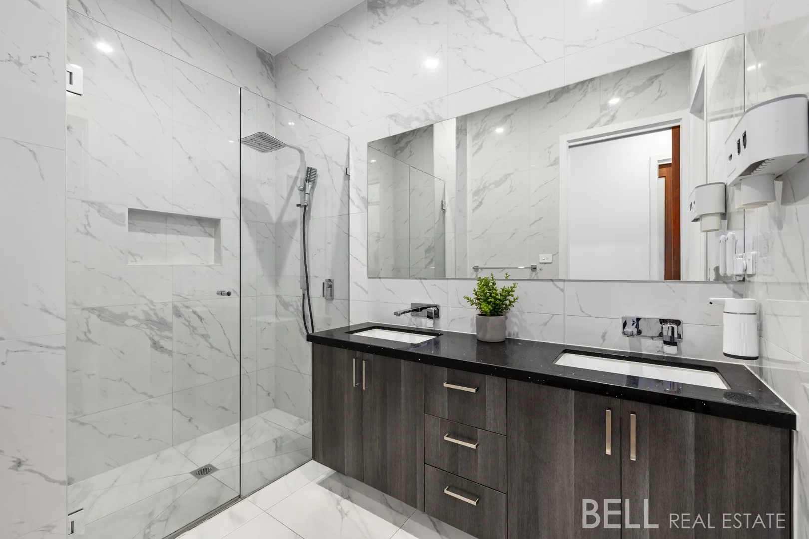 Additional image 12 of 891 Mount Dandenong Road, Montrose VIC 3765