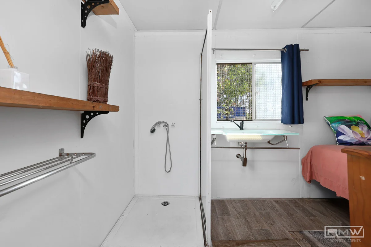 Additional image 3 of 1/228 Adelaide Park Road, Inverness QLD 4703