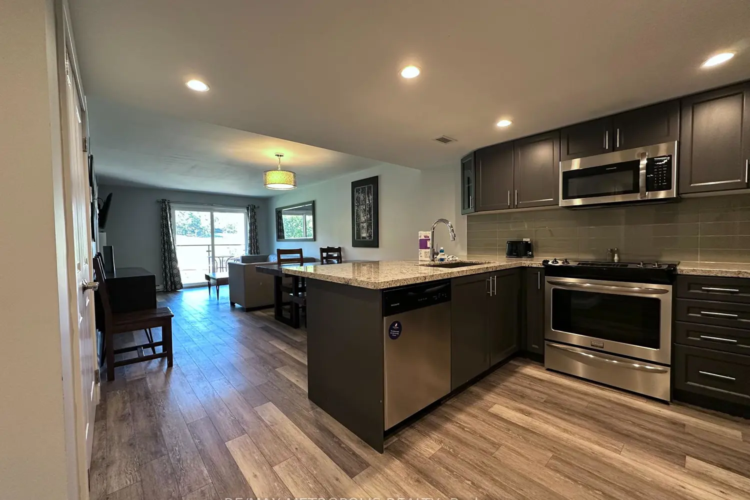 Additional image 8 of 80 Horseshoe Boulevard 301