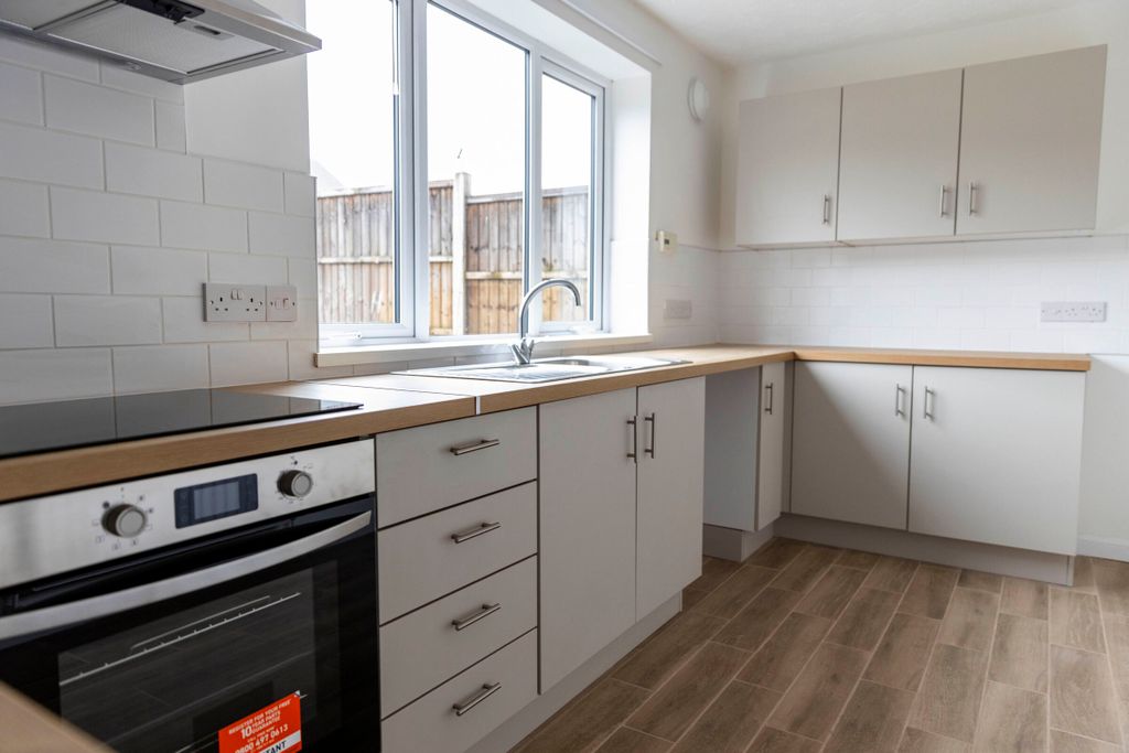 Additional image 16 of 3 bed semi-detached house to rentHarp Lane, Telford TF4