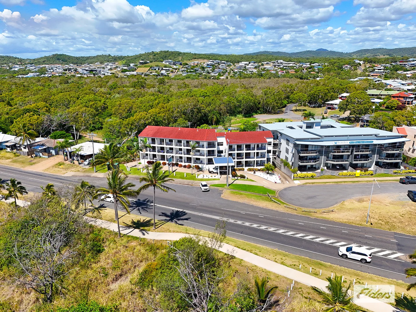 Additional image 3 of 1/100 Scenic Highway, Lammermoor QLD 4703