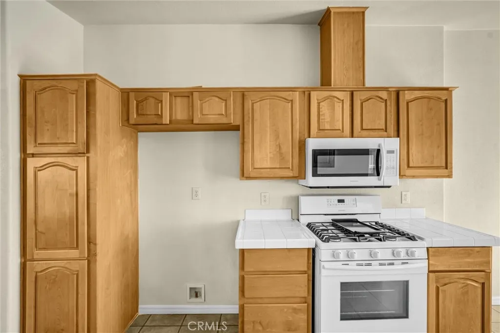 Additional image 13 of 2424 Sunset Ridge Dr., Rosamond, CA 93560