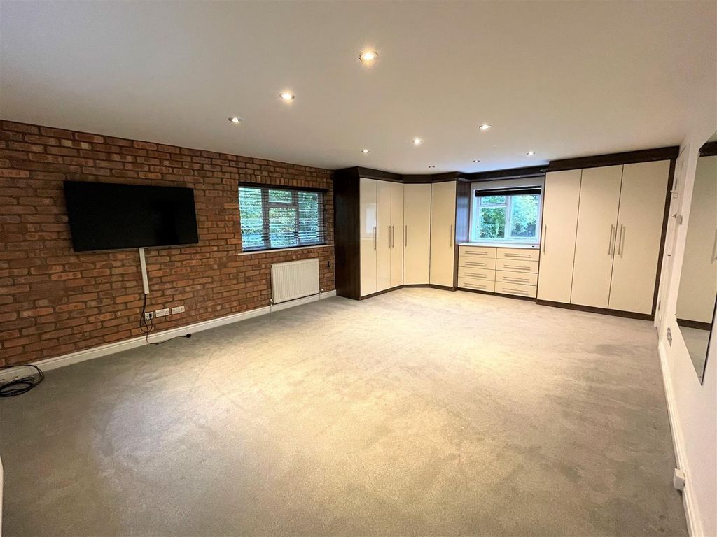 Additional image 12 of 7 bed detached house to rentWeston House, Weston Road, Wilmslow SK9