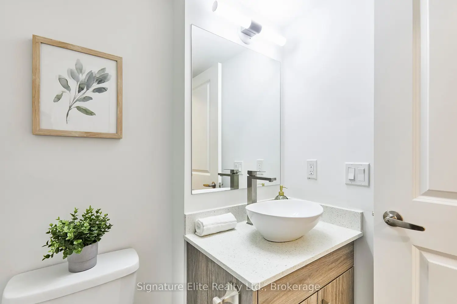 Additional image 10 of 45 Connaught Avenue 103