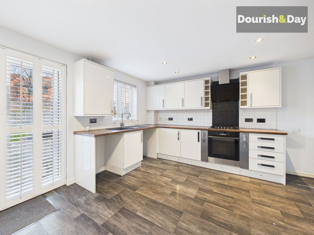 Additional image 2 of 4 bed terraced house to rentFelton Close, Stafford ST17