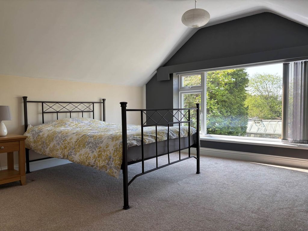 Additional image 8 of 4 bed detached house to rentForest Dale Road, Marlborough SN8