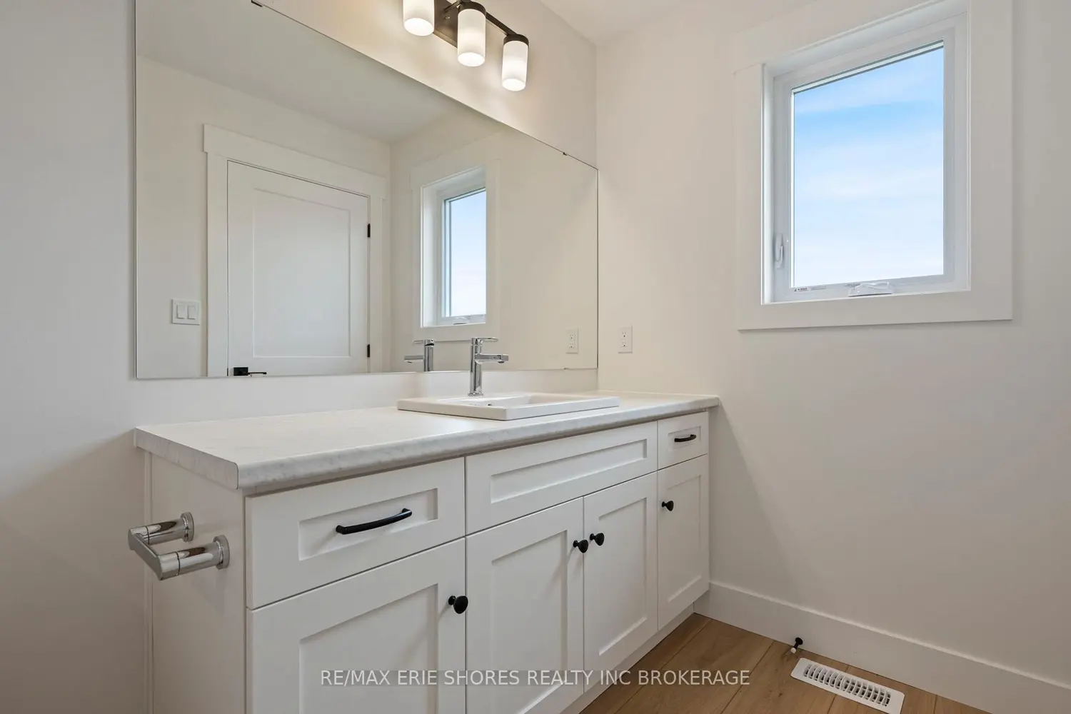 Additional image 10 of 115 Amber Street