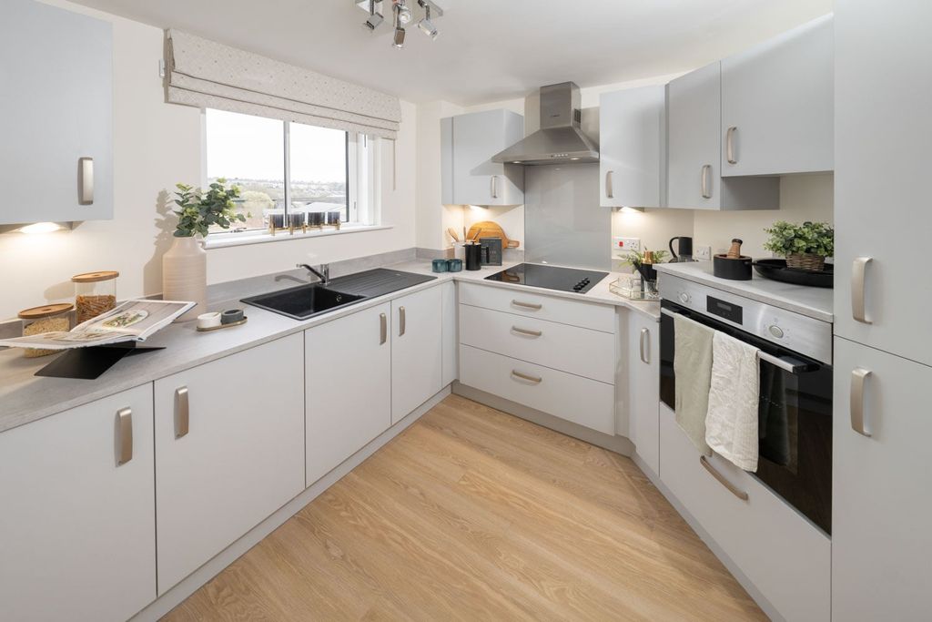 Additional image 4 of 2 bed flat to rentStation Road, Buxton SK17