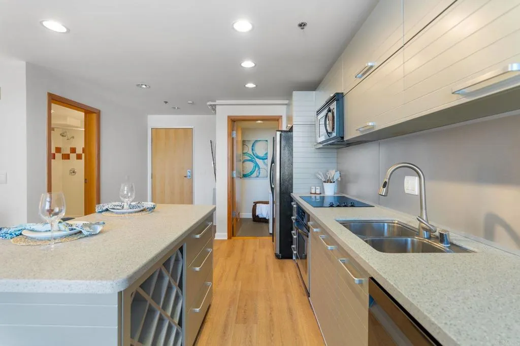 Additional image 42 of 550 Seagaze Drive Unit 26, Oceanside, CA 92054