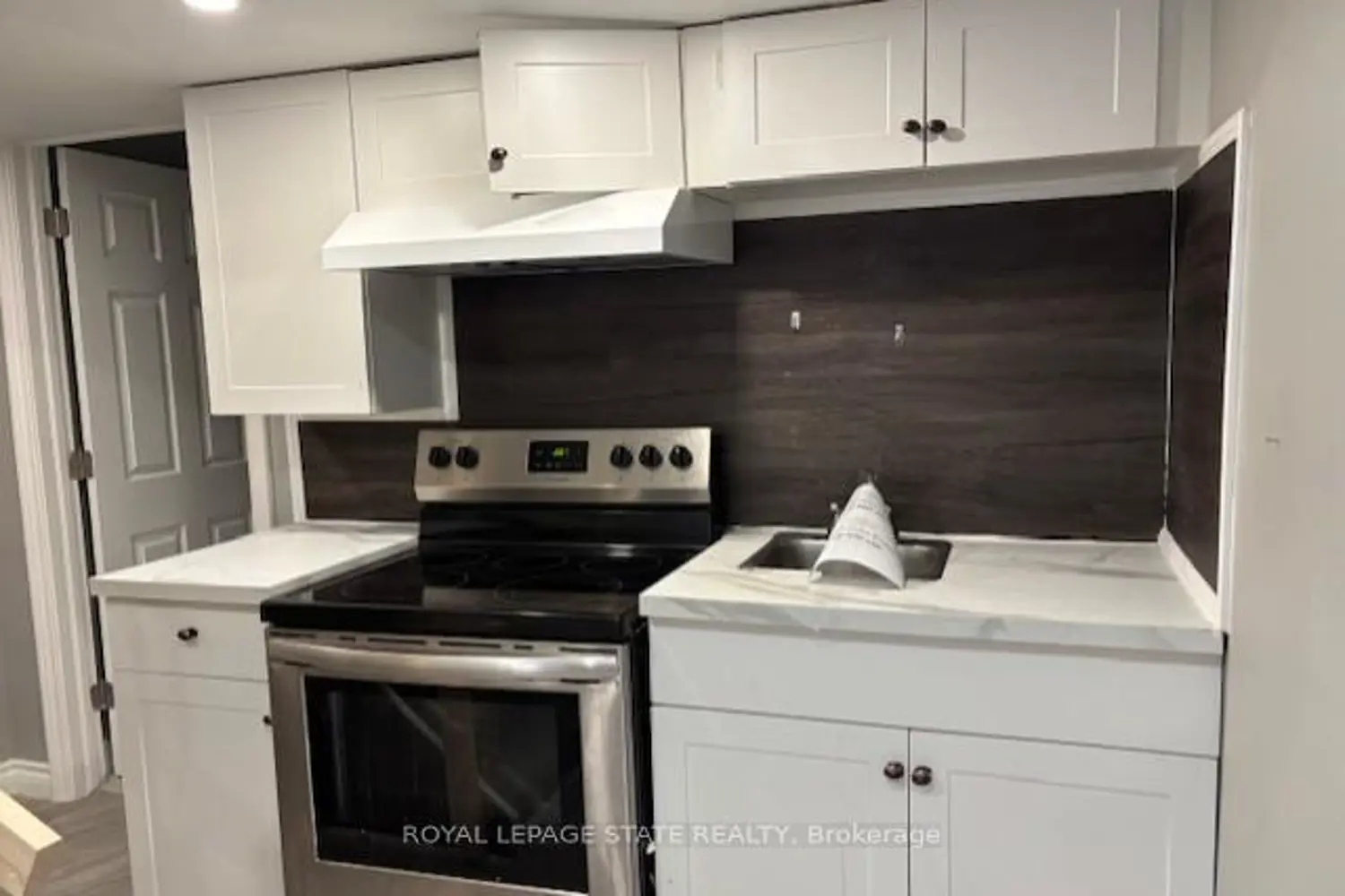 Additional image 10 of 45 Thames Way