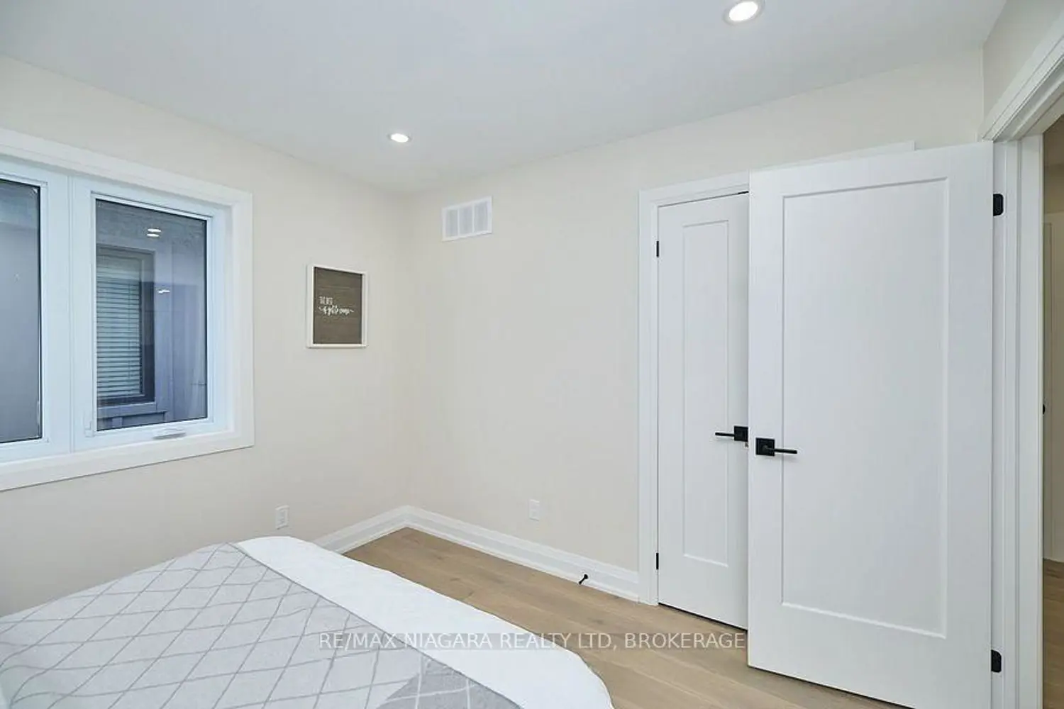 Additional image 12 of 4229 Manson Lane