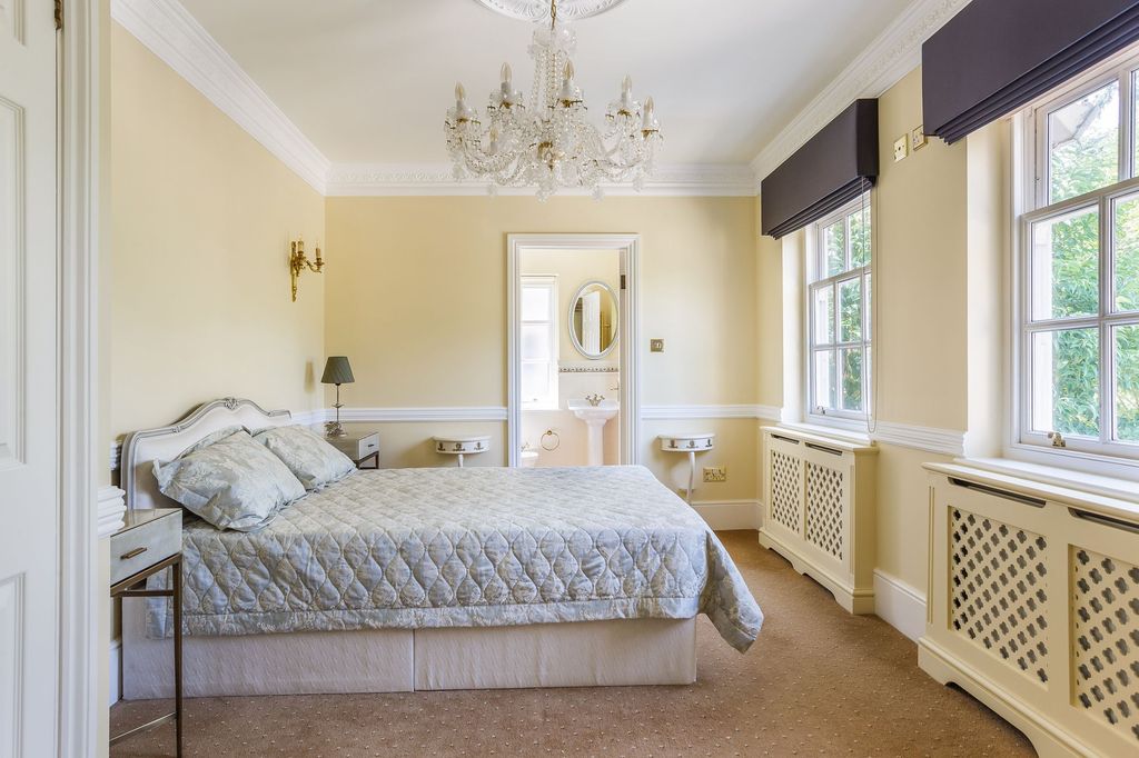 Additional image 9 of 6 bed detached house to rentSt. Leonards Hill, Windsor SL4
