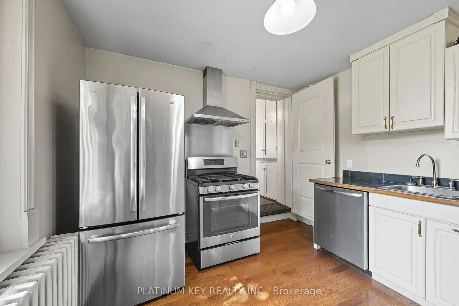 Additional image 10 of 603 Queens Avenue