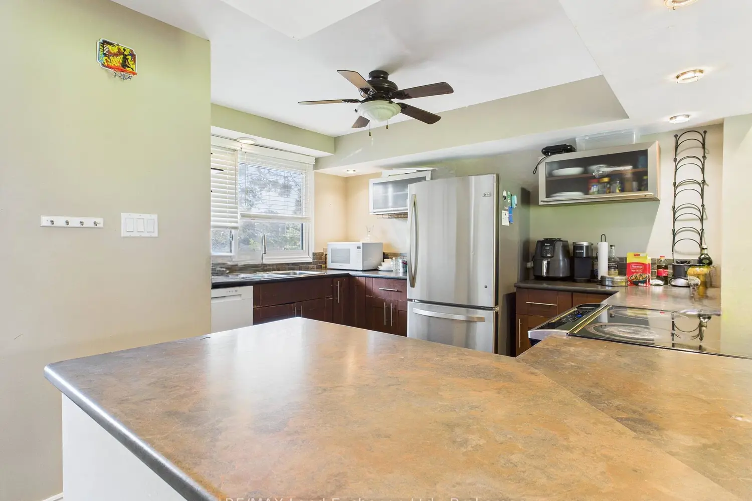 Additional image 3 of 850 Walsh Street 27