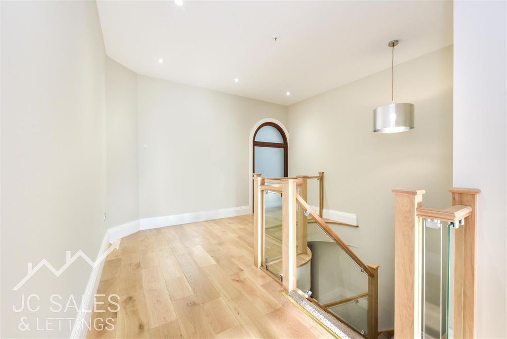 Additional image 8 of 2 bed flat to rentRiber Road, Riber, Matlock DE4