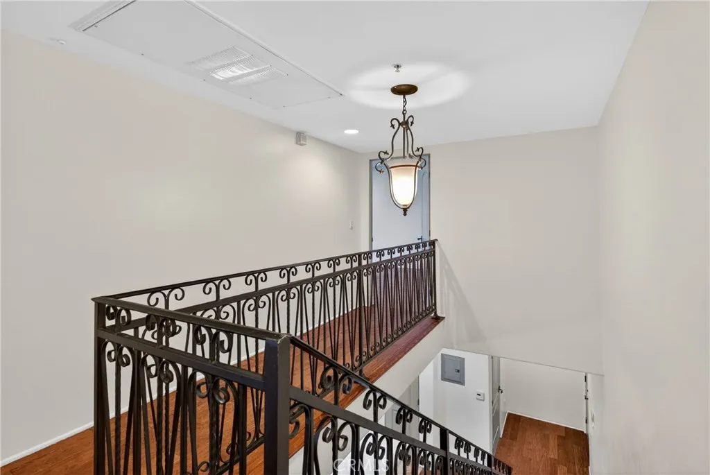 Additional image 109 of 4301 Los Feliz Blvd Unit 12, Los Angeles, CA 90027