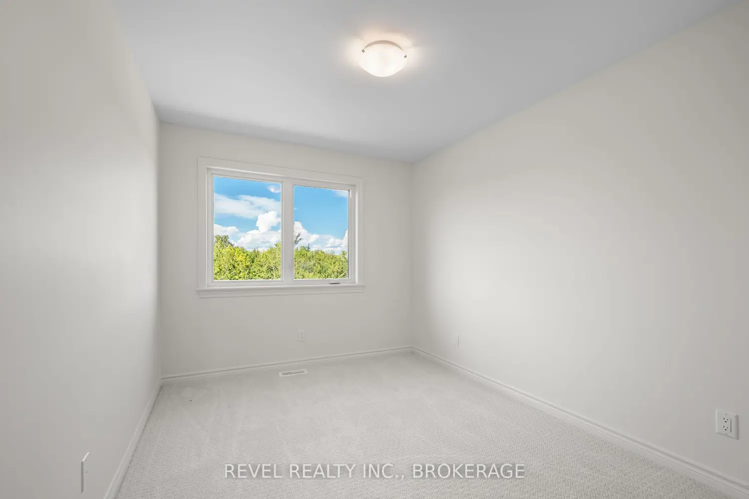 Additional image 15 of 440 Buckthorn Drive